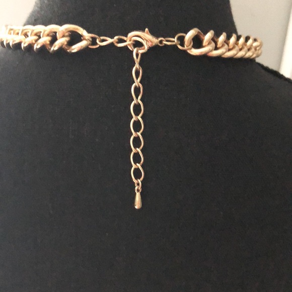 NWOT Flower statement necklace in orange & gold tone beading large center flower - Picture 3 of 3